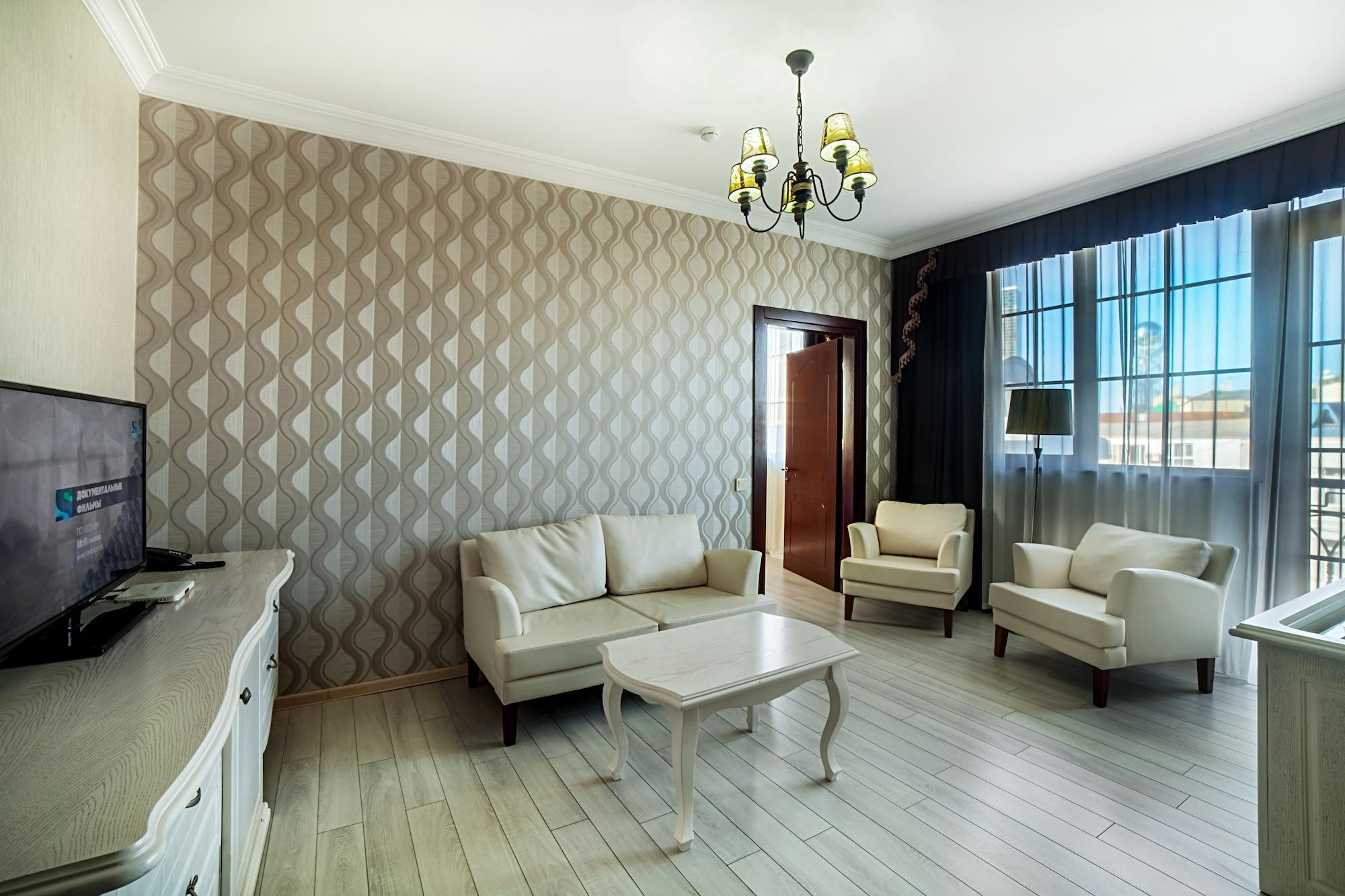 The Admiral Hotel Batumi Exterior photo