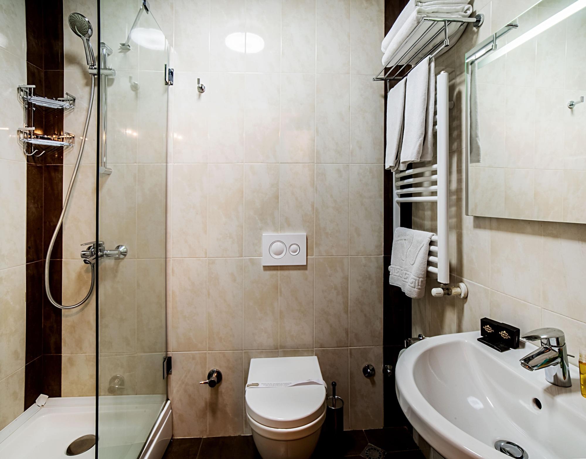The Admiral Hotel Batumi Exterior photo